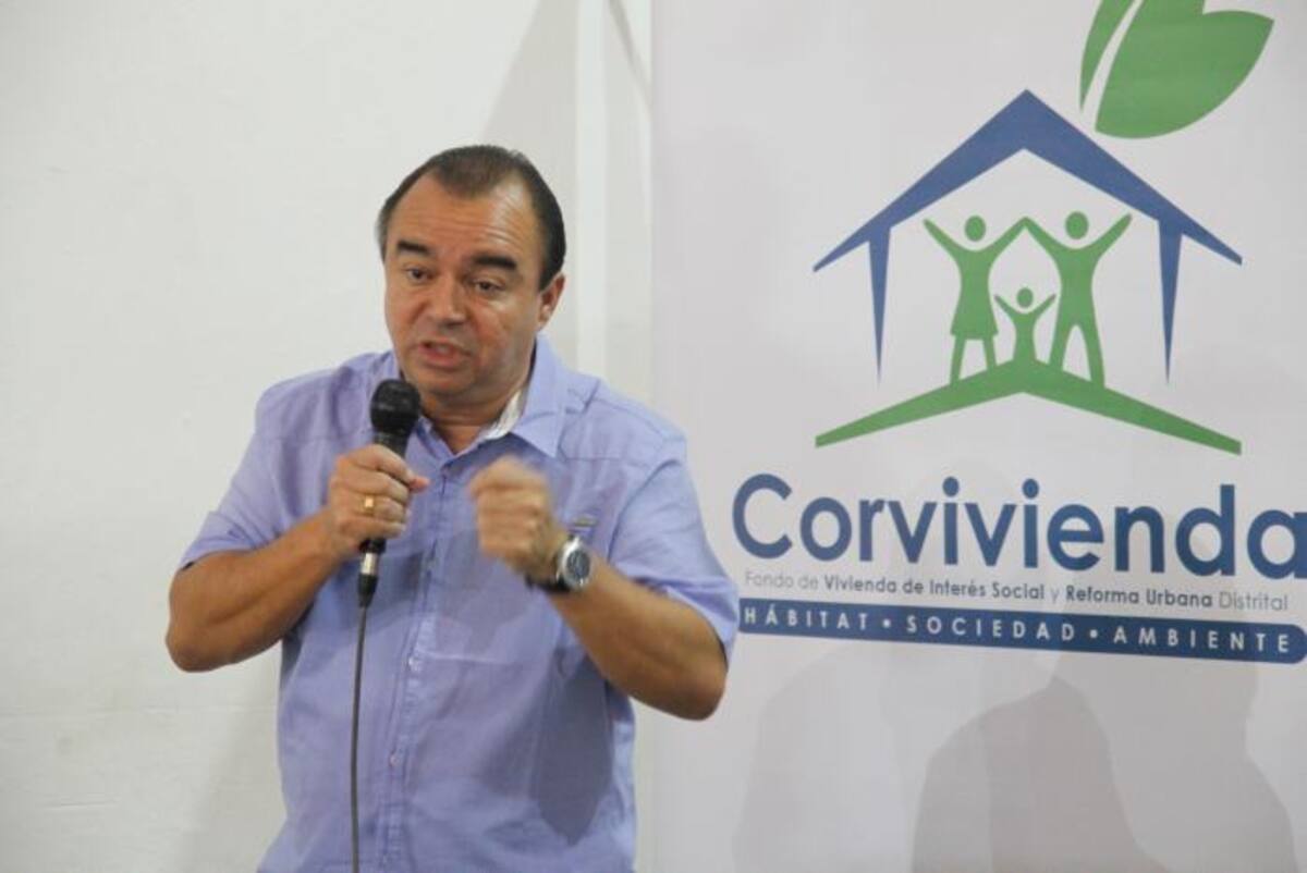 William García Tirado, gerente de Corvivienda. Luis Aparicio