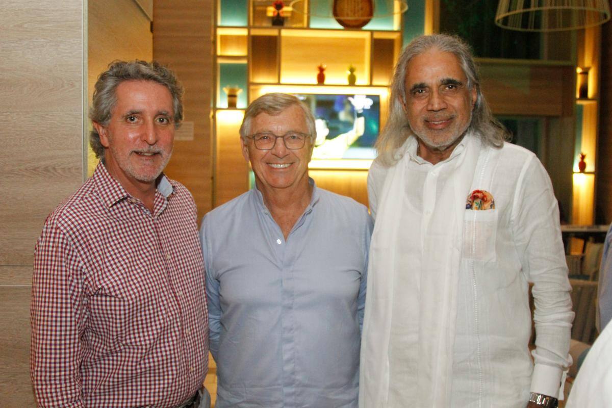 Francisco Montoya, Richard Launay y Vinod Agarwal.