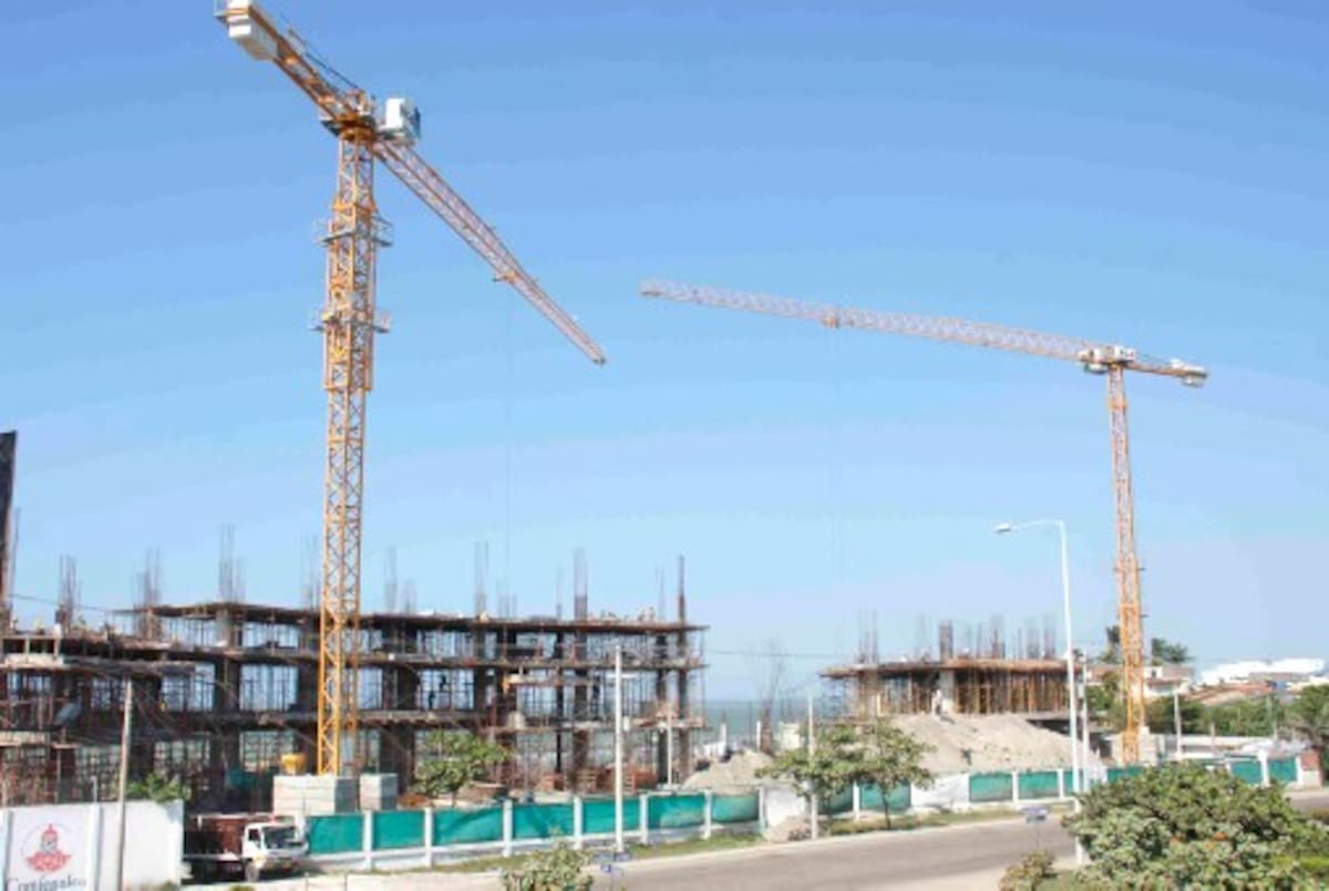 Avance de las obras del Centro Recreacional y Empresarial Los Corales, de Comfenalco, en Crespo. ZENIA VALDELAMAR/ EL UNIVERSAL