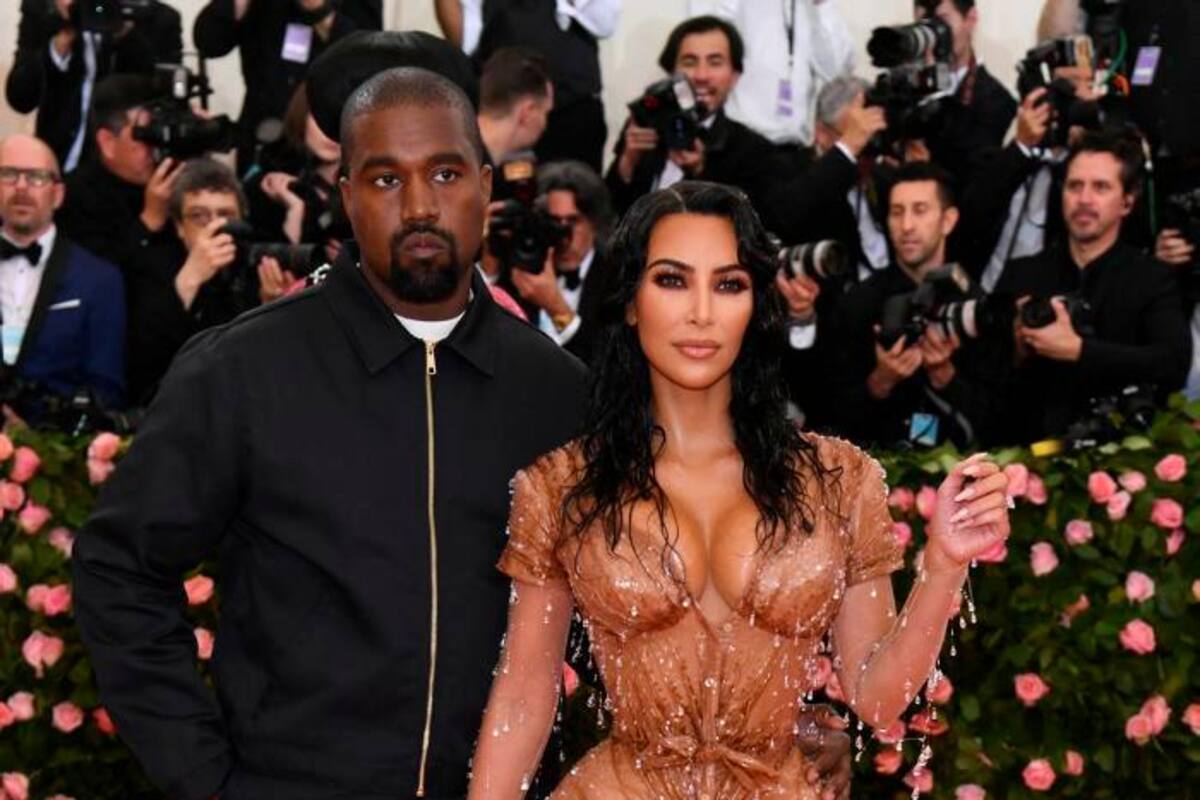 Kim Kardashian y Kanye West se convierten en padres por cuarta vez