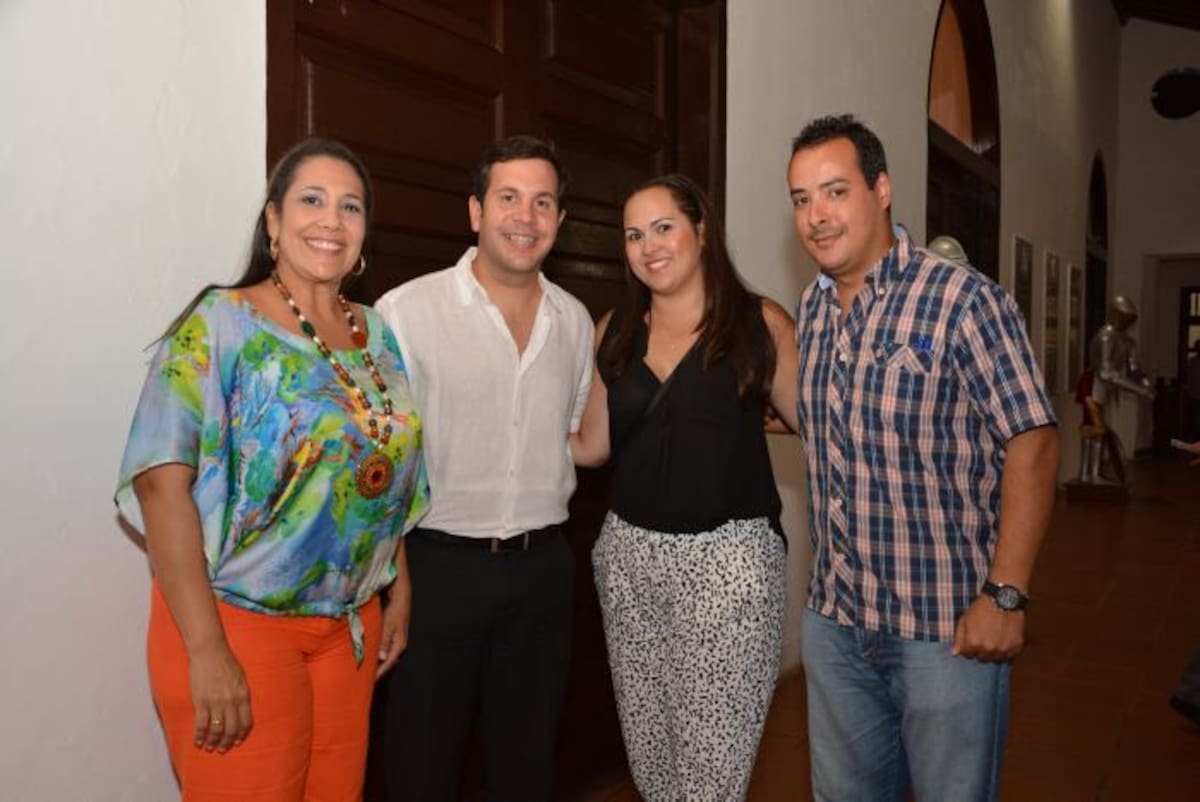 Martha Lucía Piñeres, Roberto Barrios, Victoria Morales de Barrios y Jaime Martínez.