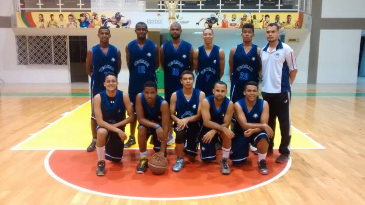 Equipo de baloncesto de Tecnar. Cortesía
