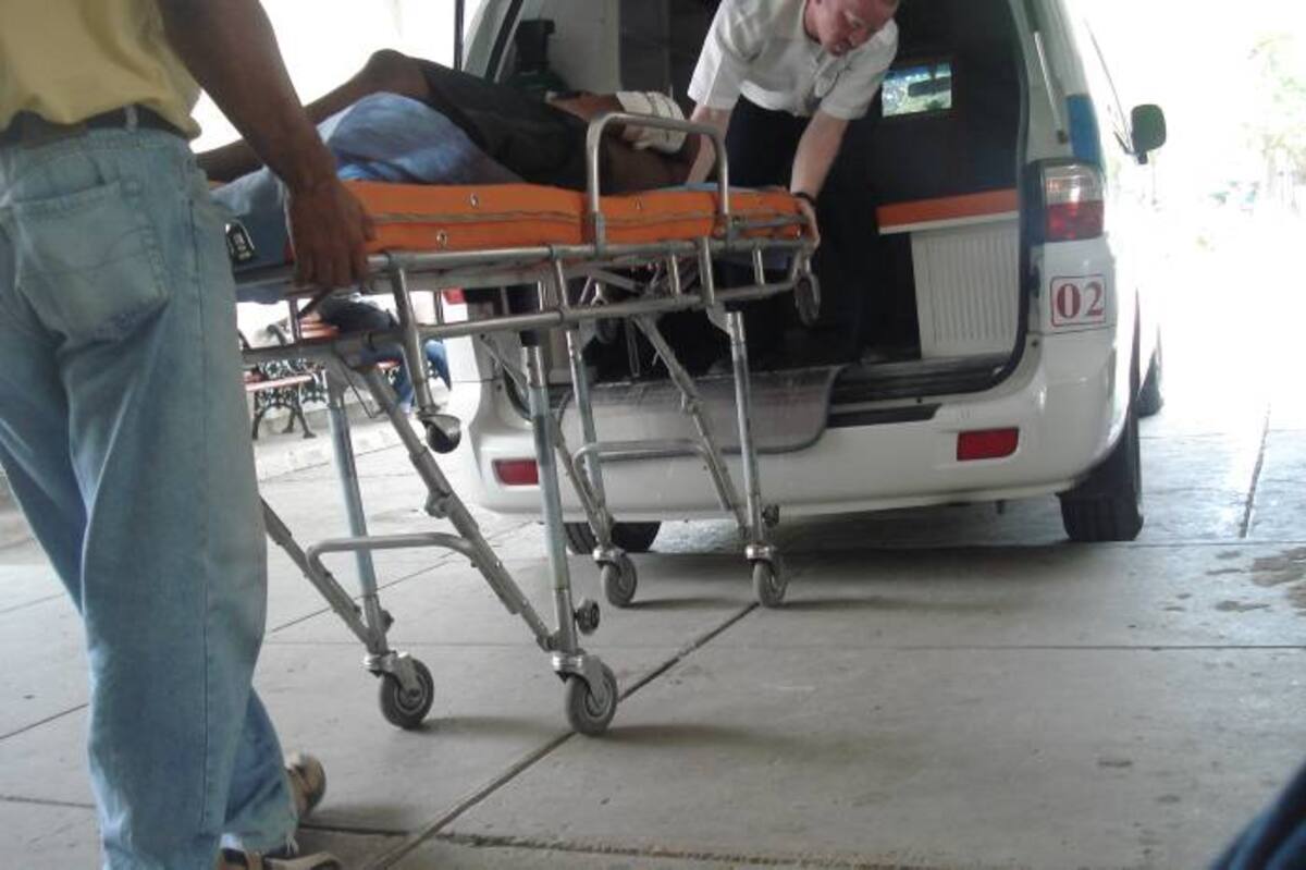 Los empleados de salud solicitan que el Departamento Administrativo Distrital de Salud (Dadis) realice auditorias rigurosas para que se den cuenta del verdadero estado de las ambulancias y de su situación económica. ARCHIVO