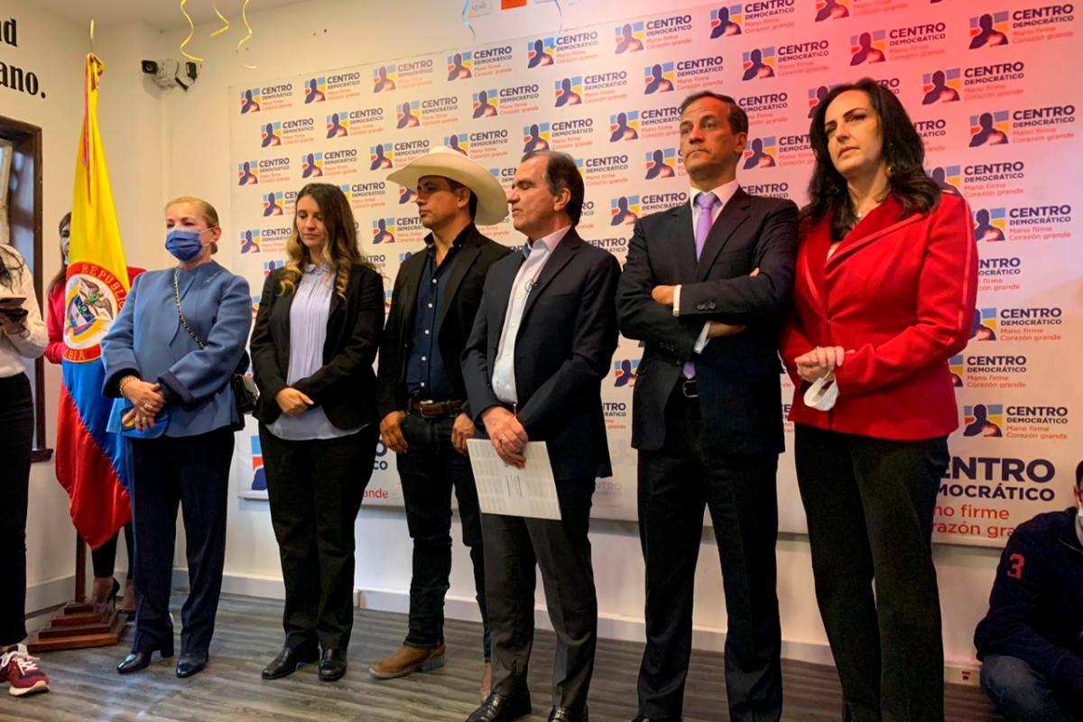 Sorpresa en la elección del candidato presidencial del Centro Democrático