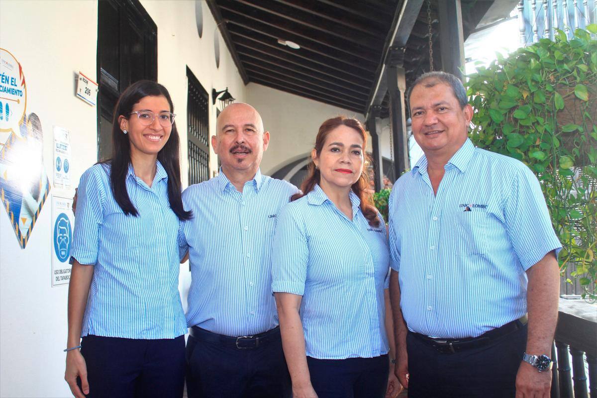Laura García, Álvaro Morales, Ruby Castro y Jorge Bustos.