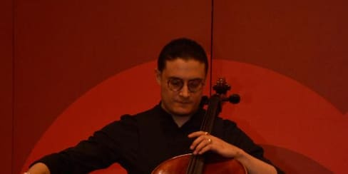 Hoy, Santiago Cañón en concierto