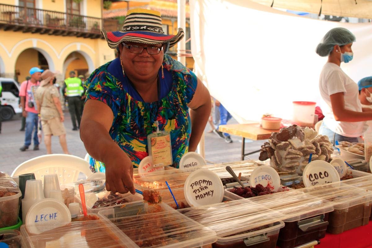 Video: la historia de lucha tras una vendedora de dulce de Cartagena