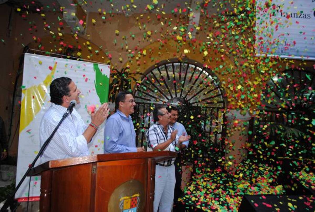 Bolívar sale de la Ley 550 y la Gobernación anunció el hecho con un acto festivo. Prensa Gobernación de Bolívar