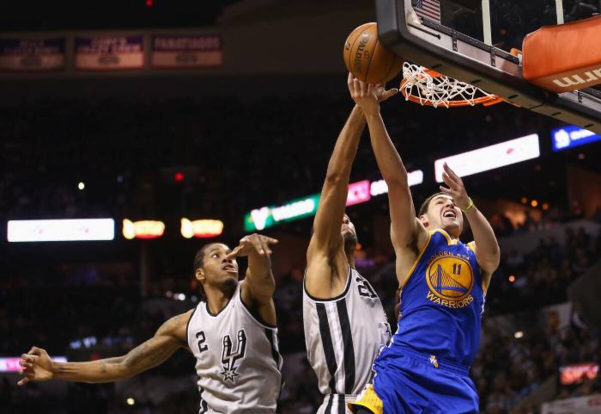 Los Spurs de San Antonio se han encontrado a unos aguerridos Warriors de Golden State, en su lucha por un cupo a la final de la Conferencia Oeste. AFP RONALD MARTINEZ