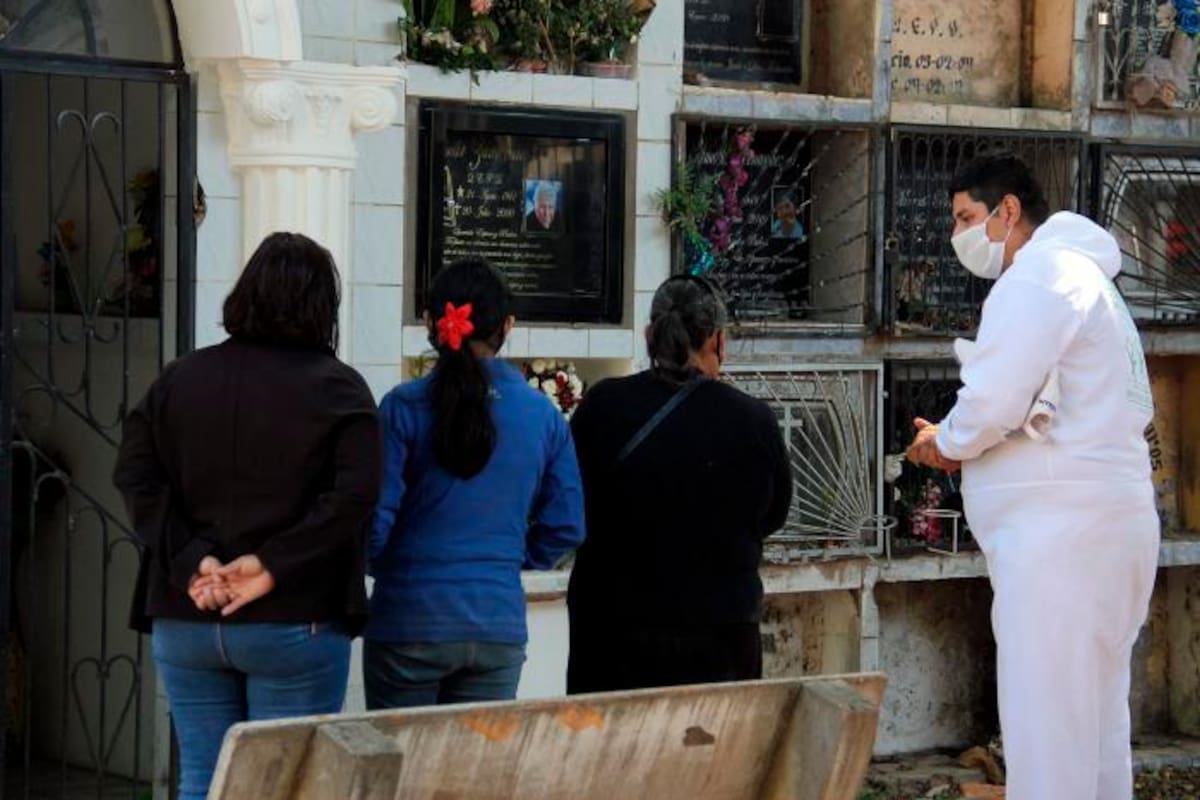 Fabrican hornos crematorios móviles por la pandemia