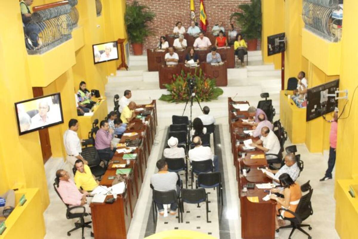 Los 19 concejales aprobaron este viernes la creación del frente de Control Social a los servicios públicos. Archivo.
