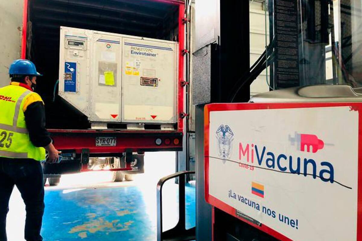 COVID-19: Colombia recibió más de dos millones de dosis nuevas