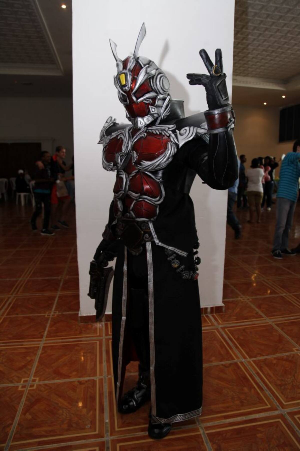 Álvaro Javier creó su "cosplay" y también fabrica piezas de colección. AROLDO MESTRE ALCÁNTARA