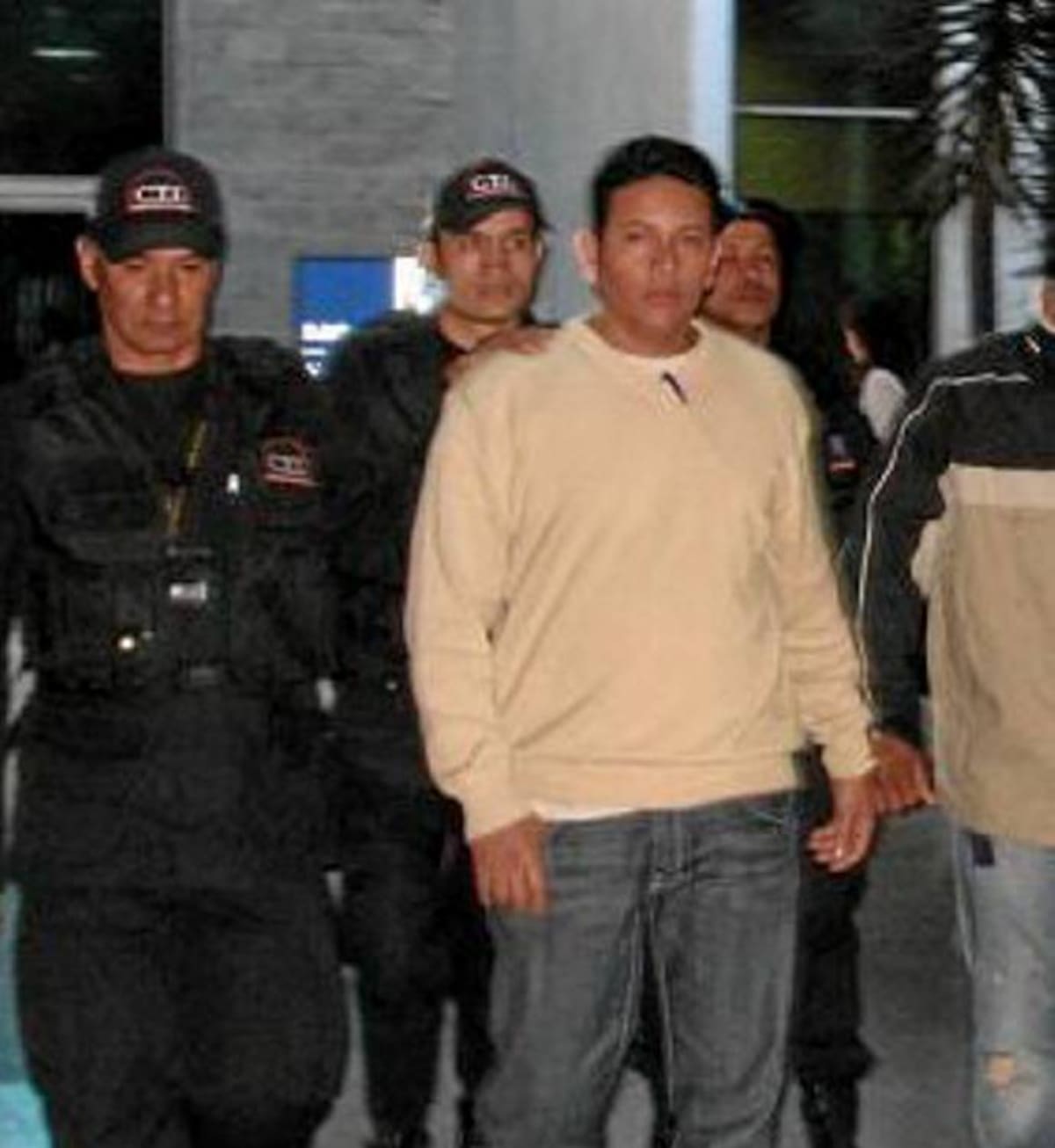 Camilo Torres, alias "Fritanga" fue capturado en medio de su boda. Tomado de Vanguardia Liberal