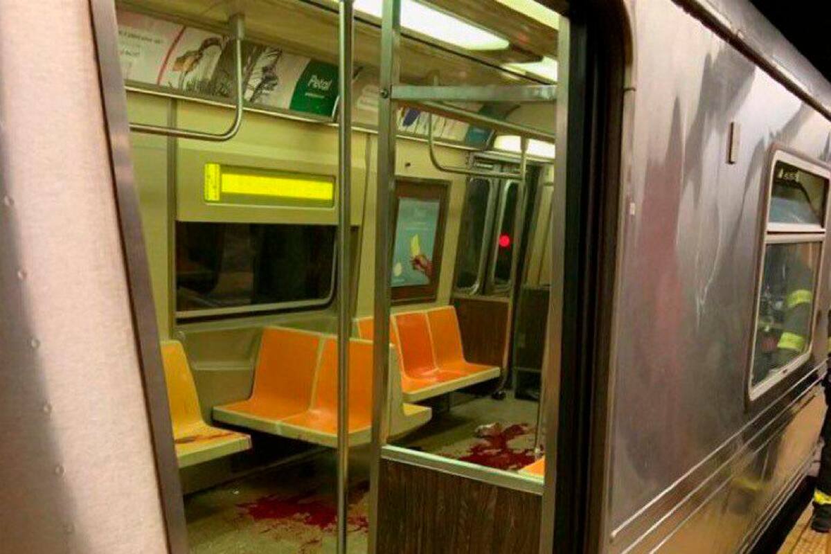 Tiroteo en el metro de Nueva York deja varios heridos, según medios locales