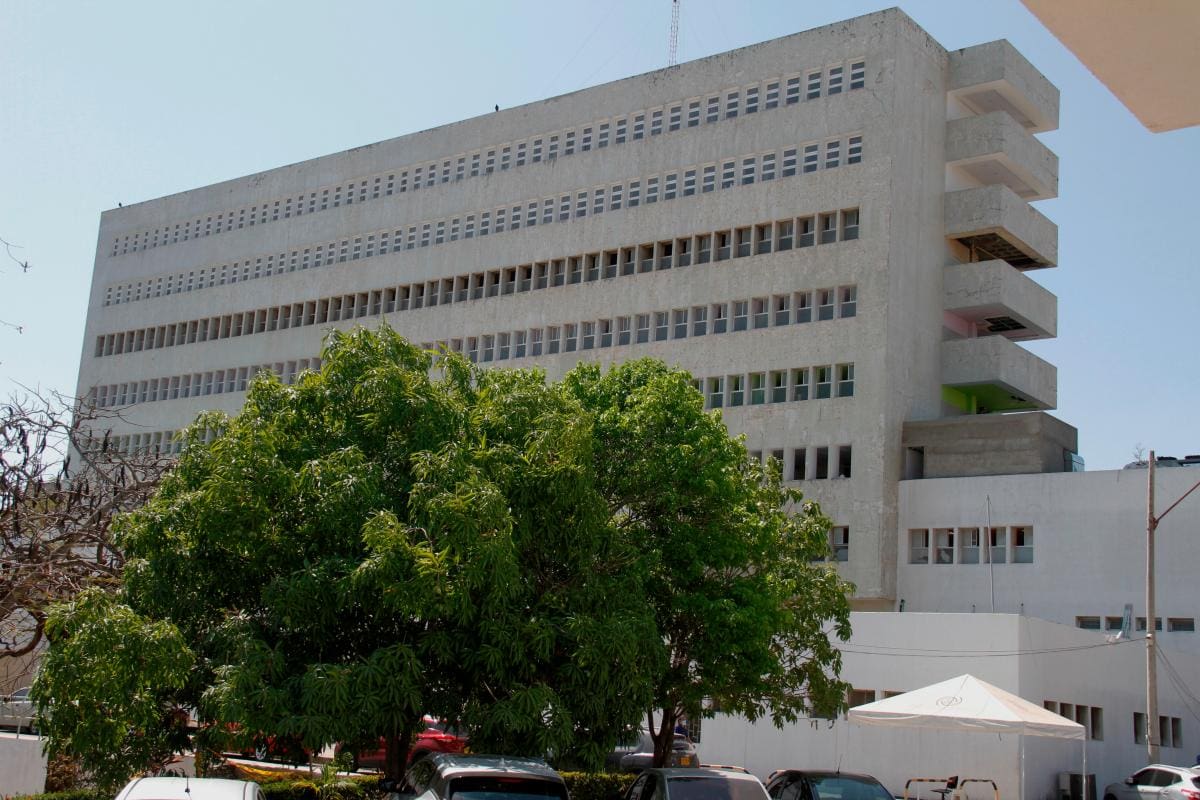 Gobernación y Supersalud recuperarán más pisos en el HUC