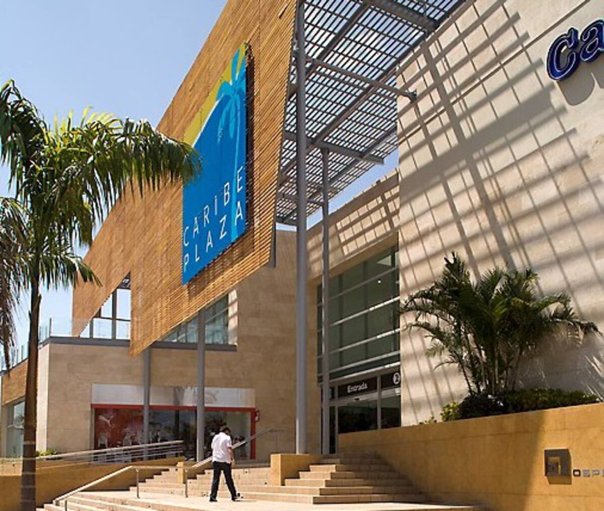 Caribe Plaza es uno de los centros comerciales que se une a Cartagena Despierta. ARCHIVO
