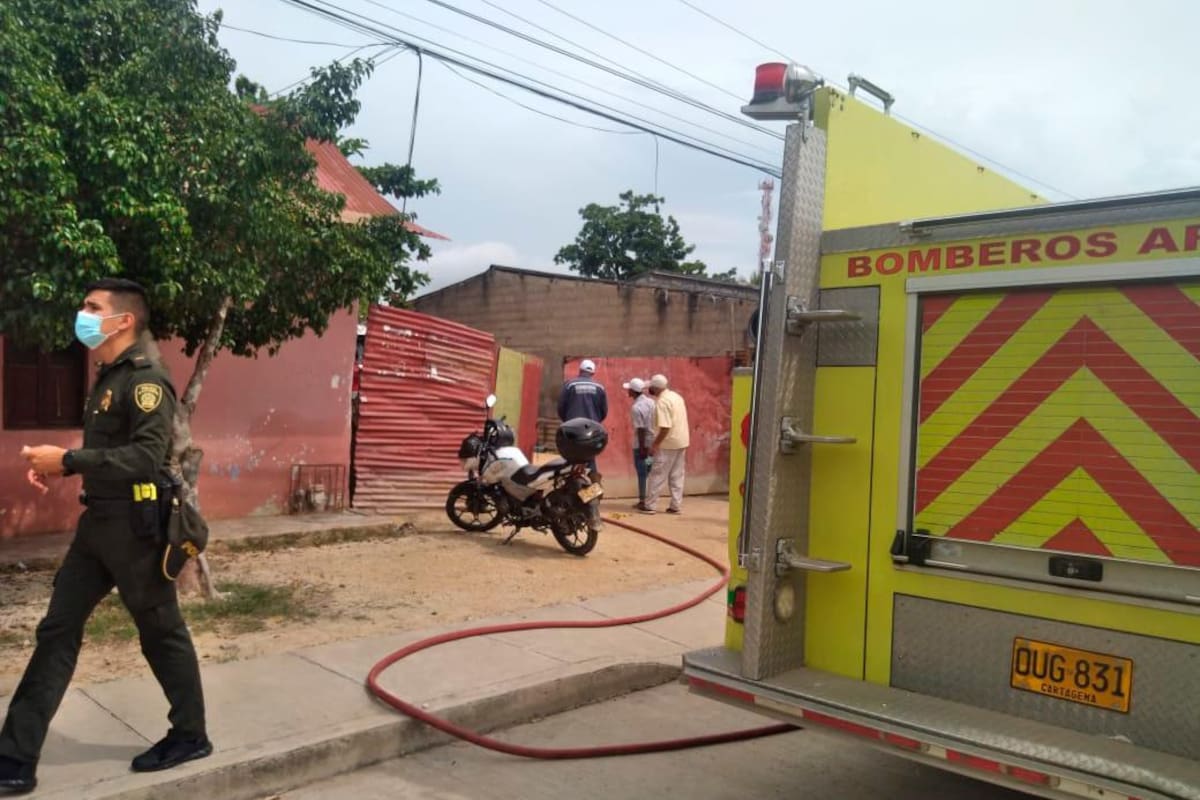 Explosión causa muerte de soldador en un taller de Arjona