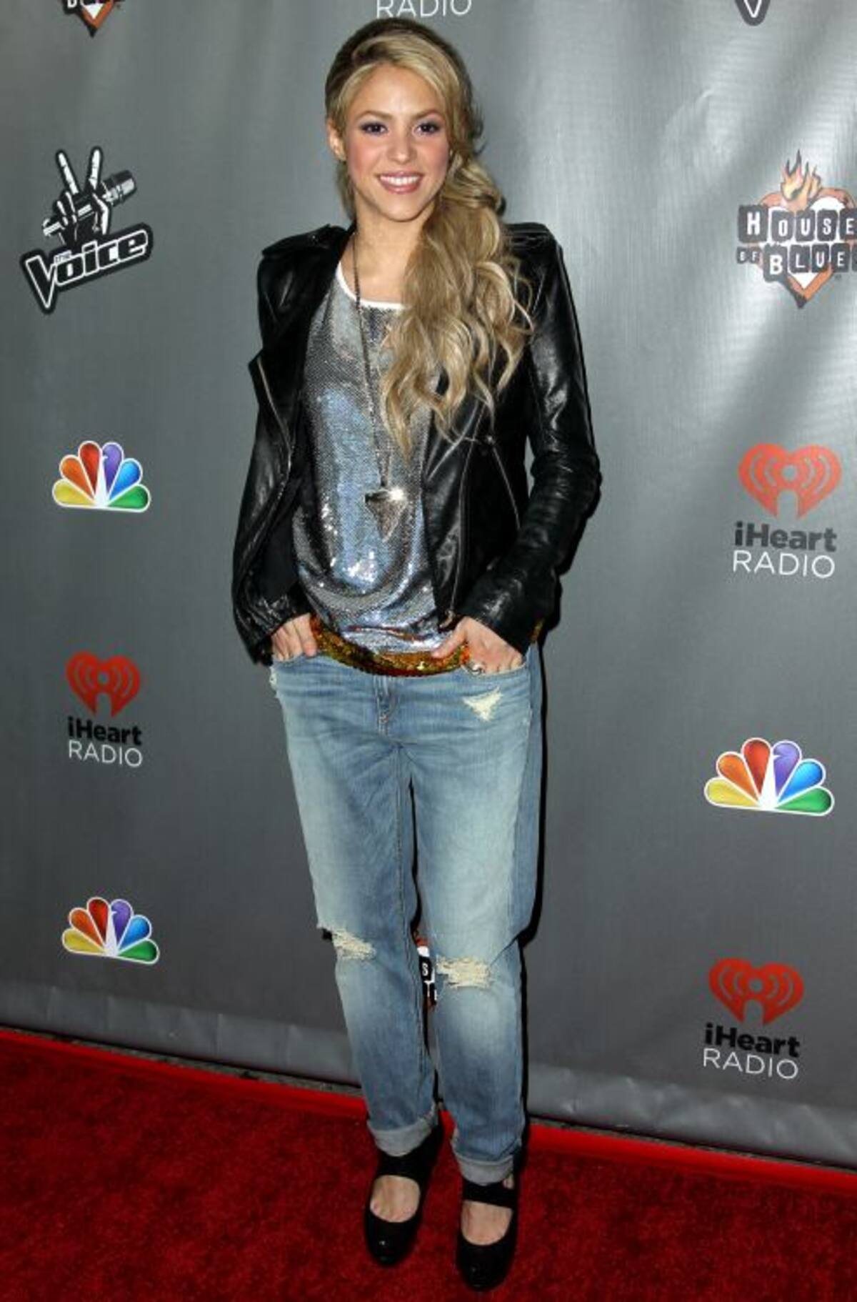Shakira llega a la alfombra roja de "The Voice" en su temporada 4 en el House of Blues. AP Matt Sayles