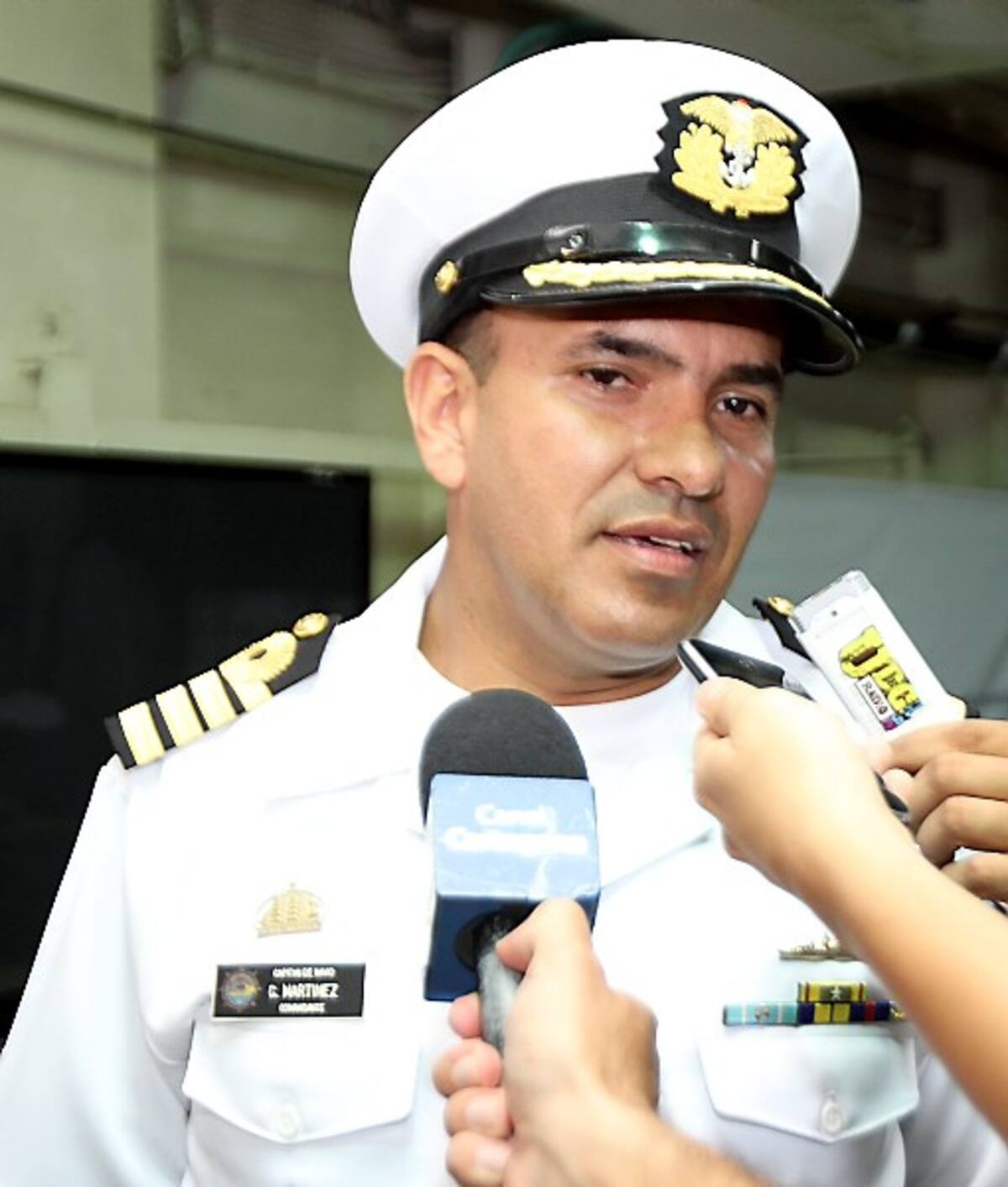 Capitán de Navío, César Martínez, comandante del ARC Cartagena.