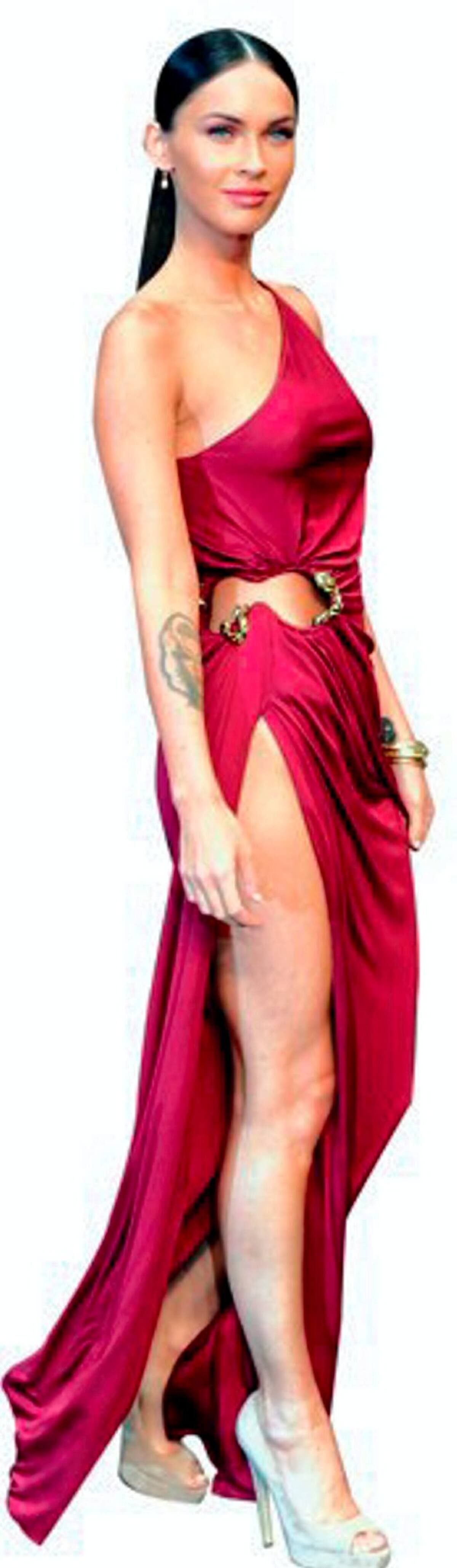 Después de que Megan Fox mostró en la premier de Transformers este vestido rojo de Roberto Cavalli, el diseño se agotó en tiempo récord en las boutiques del modisto.