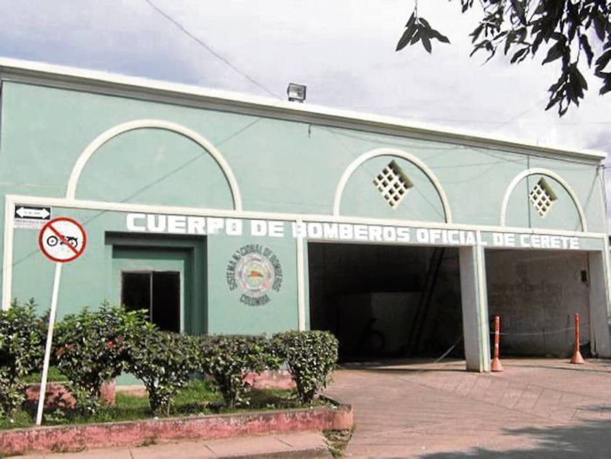 El Cuerpo de Bomberos de Cereté no tiene agua, luz, ni teléfono.