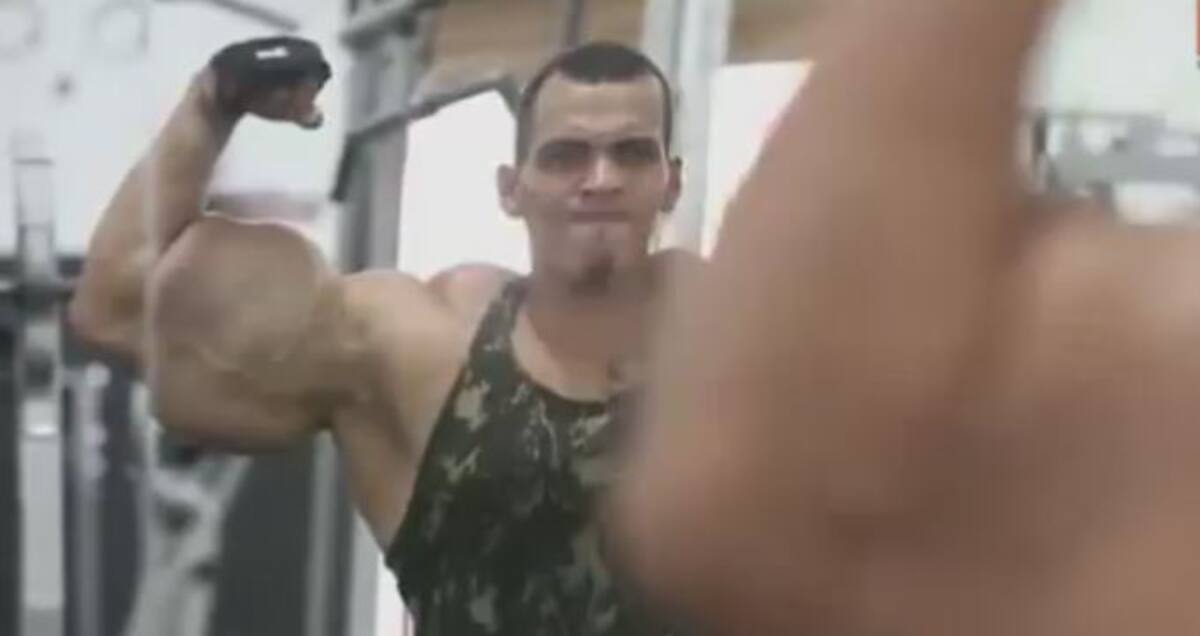 Romario Dos Santos. INTERNET