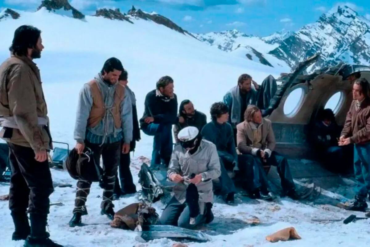 La Sociedad de la Nieve: la película de Netflix elogiada por el mundo entero