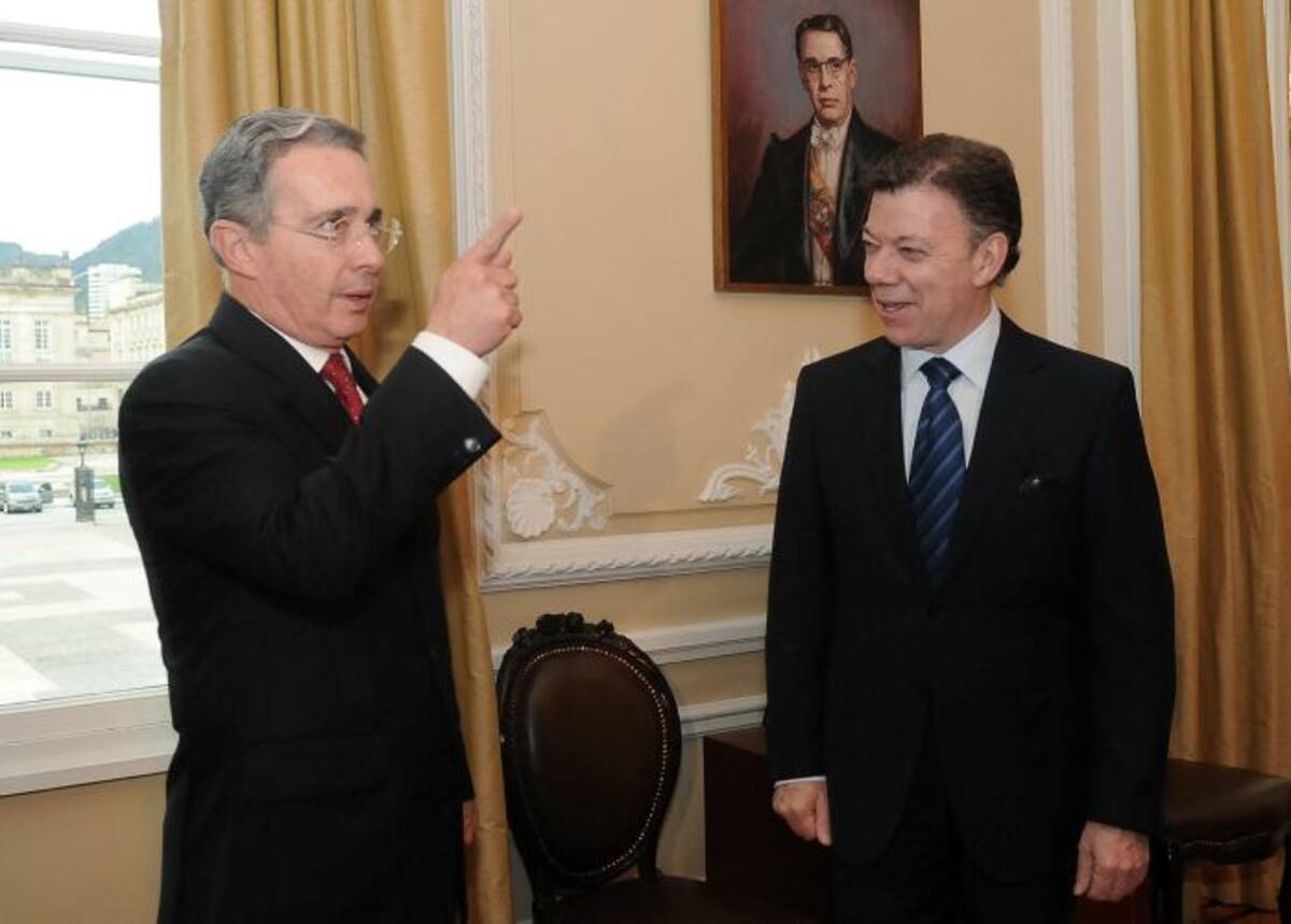 Álvaro Uribe y Juan Manuel Santos. COLPRENSA