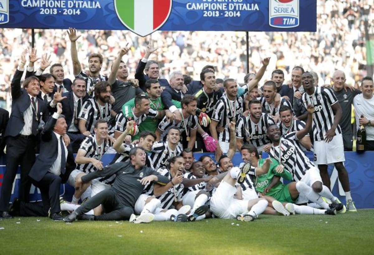 Juventus celebró con goleada el título italiano este domingo con un 3-0 sobre Cagliari. AFP