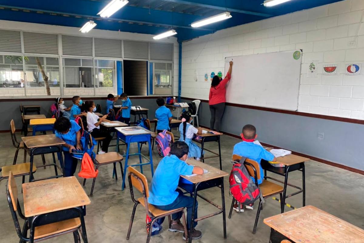“Estamos a favor del regreso a las aulas, pero con control y apoyo”: SCP
