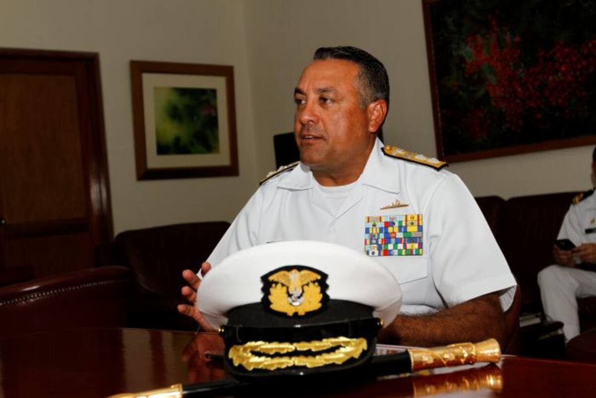 El contralmirante Antonio José Martínez Olmos, director de la Escuela Naval de Cadetes. JULIO CASTAÑO-EL UNIVERSAL