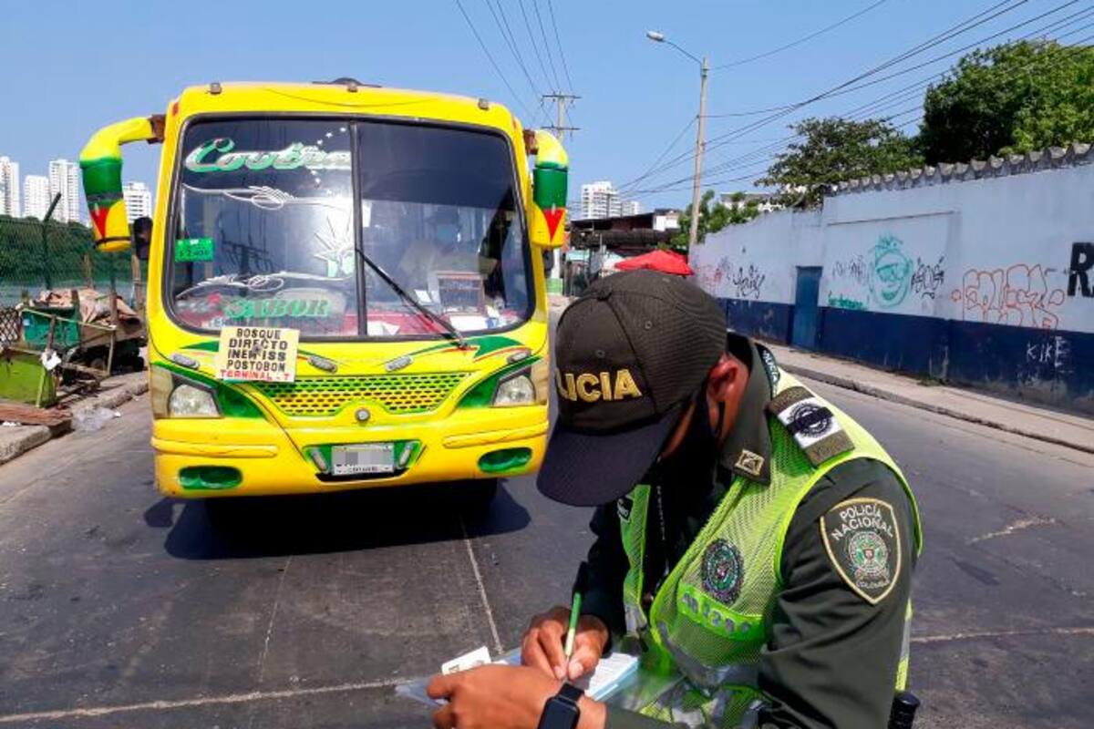 Por $240 millones, Distrito contrató refrigerios para la fuerza pública