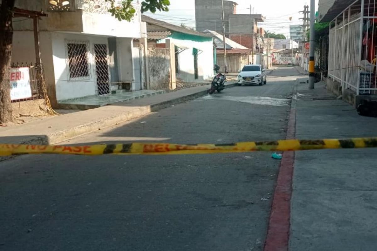 De 17 años, los dos jóvenes que se enfrentaron a bala con la Policía