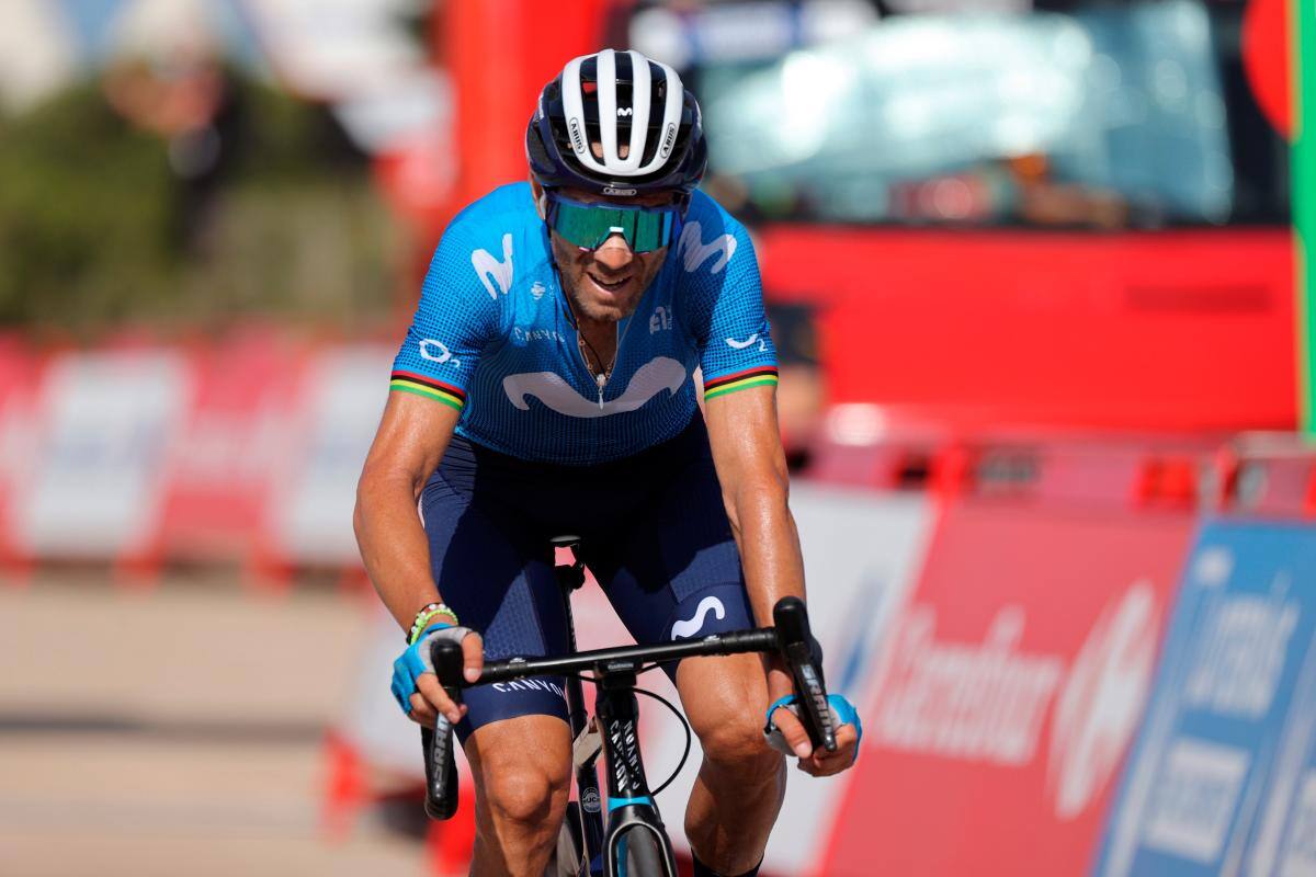 Movistar oficializa la continuidad de Valverde hasta 2022