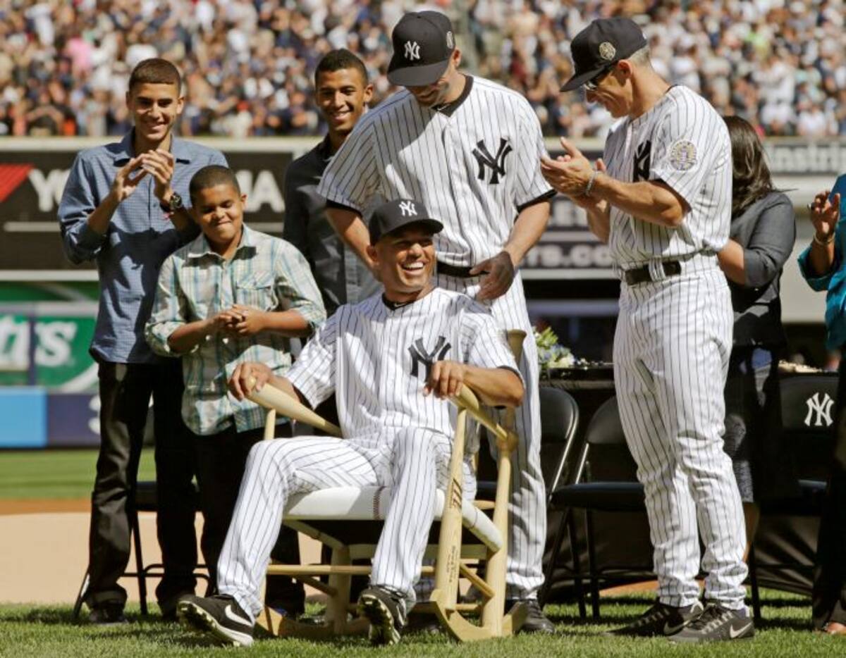 Mariano Rivera recibió un homenaje de los Yanquis. AP