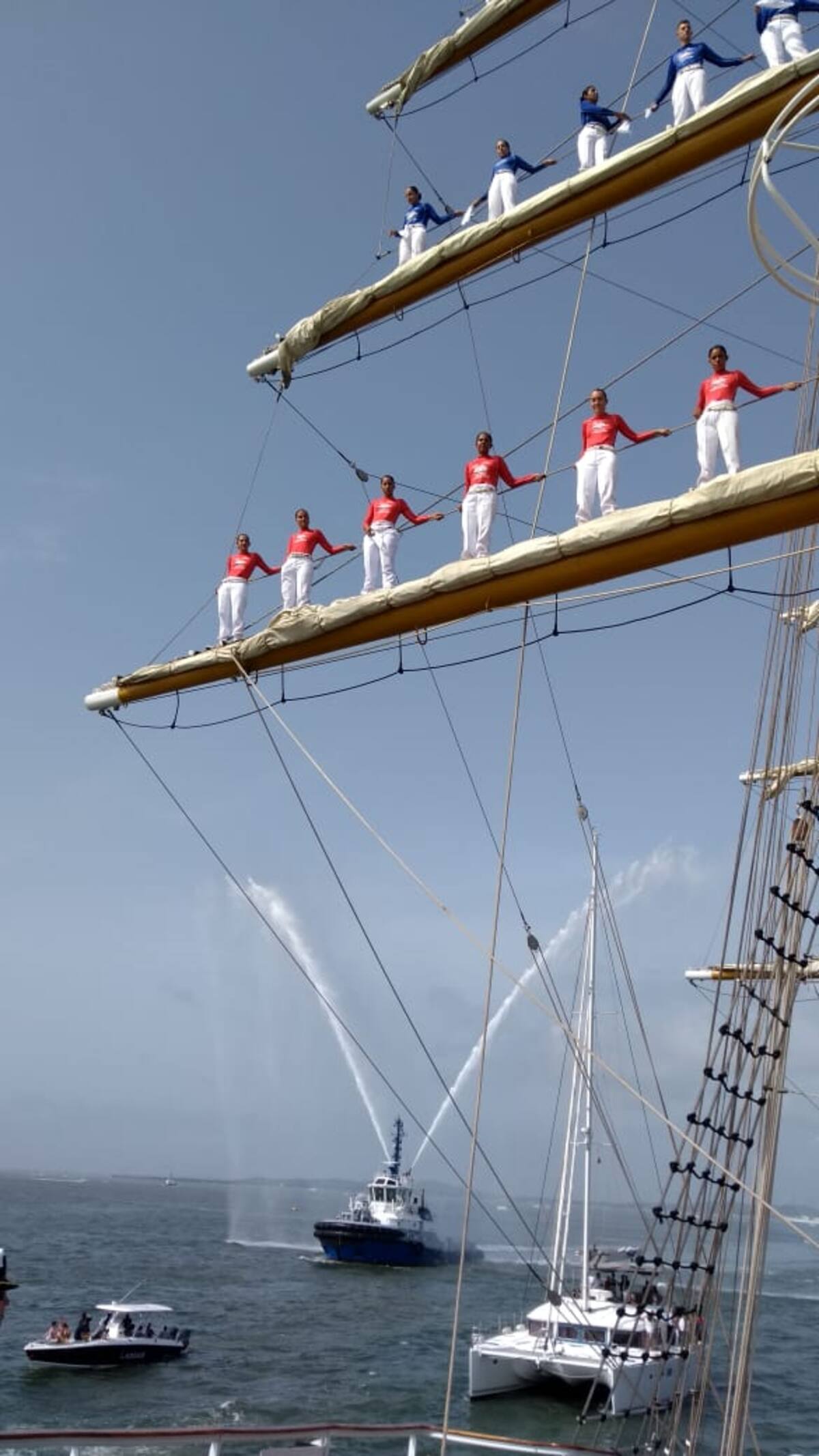 Arrancaron a navegar las hermosas embarcaciones de vela del Sail Cartagena 2018. Luis Eduardo Aparicio. EL UNIVERSAL.