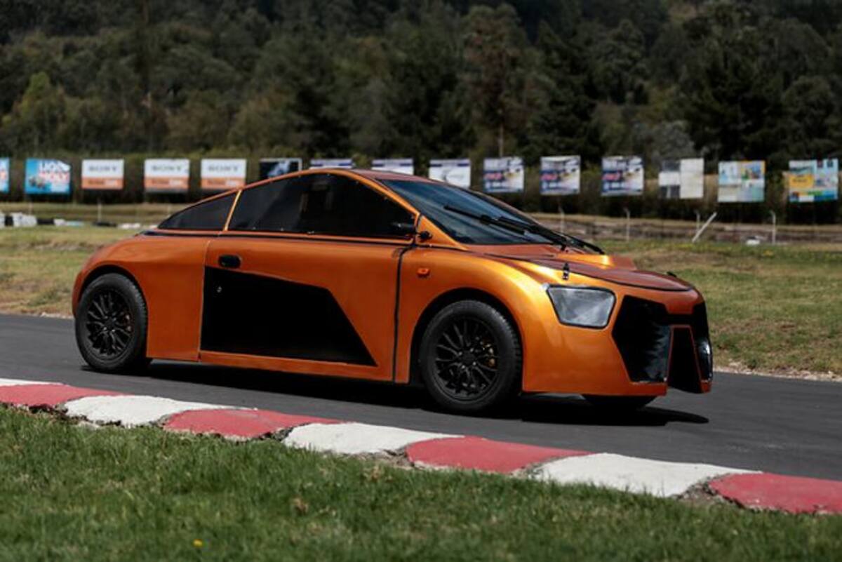 El proyecto 'Eolo' diseñó el primer carro eléctrico eólico construido en Colombia COLPRENSA