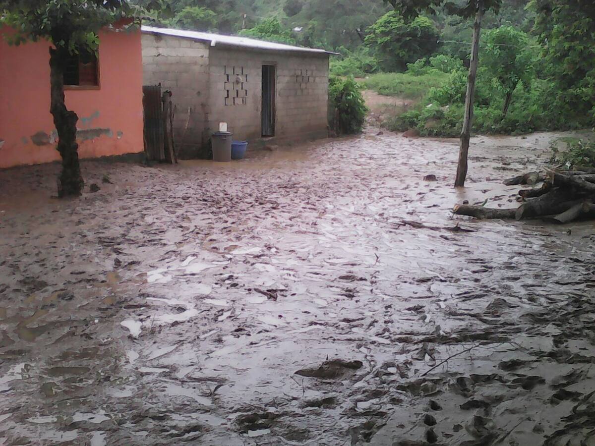 Así luce San Cayetano luego de las fuertes lluvias. Lila Leyva/ El Universal