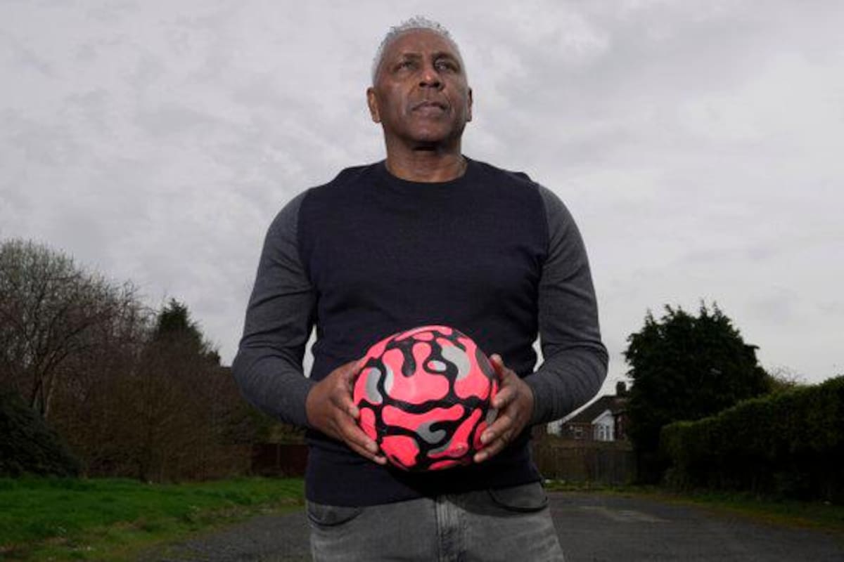 El fútbol carece de técnicos de raza negra. ¿Será por falta de diversidad en cargos dirigenciales?