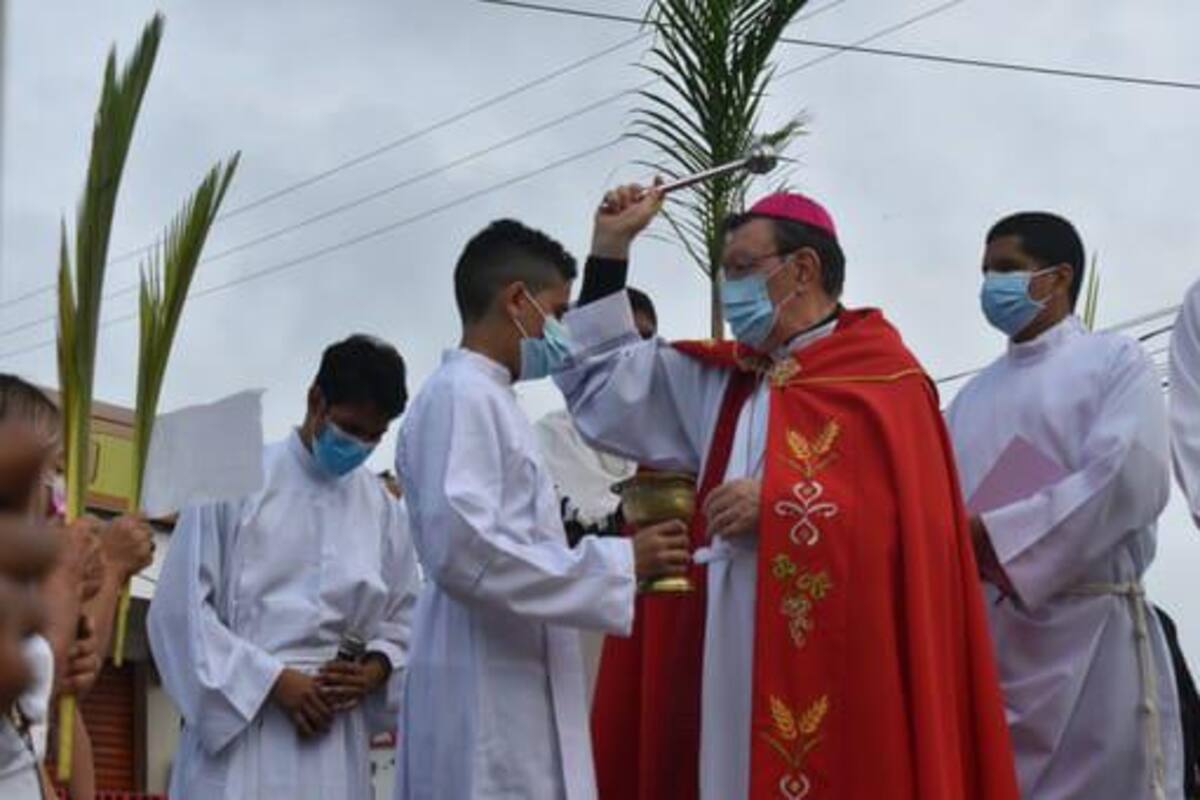 Semana Santa: obispo de Sincelejo invita a orar por la paz del mundo