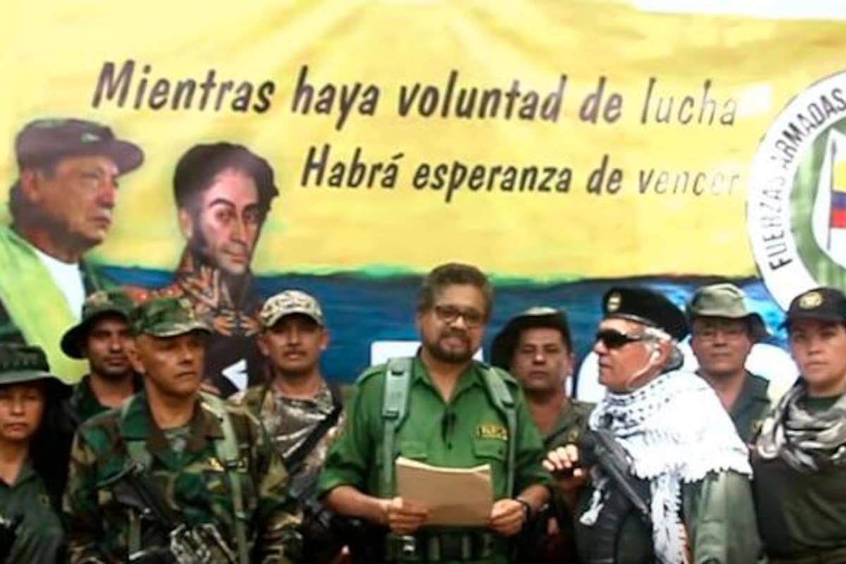 ‘Iván Márquez’, ‘Santrich’ y ‘El Paisa’ retoman las armas