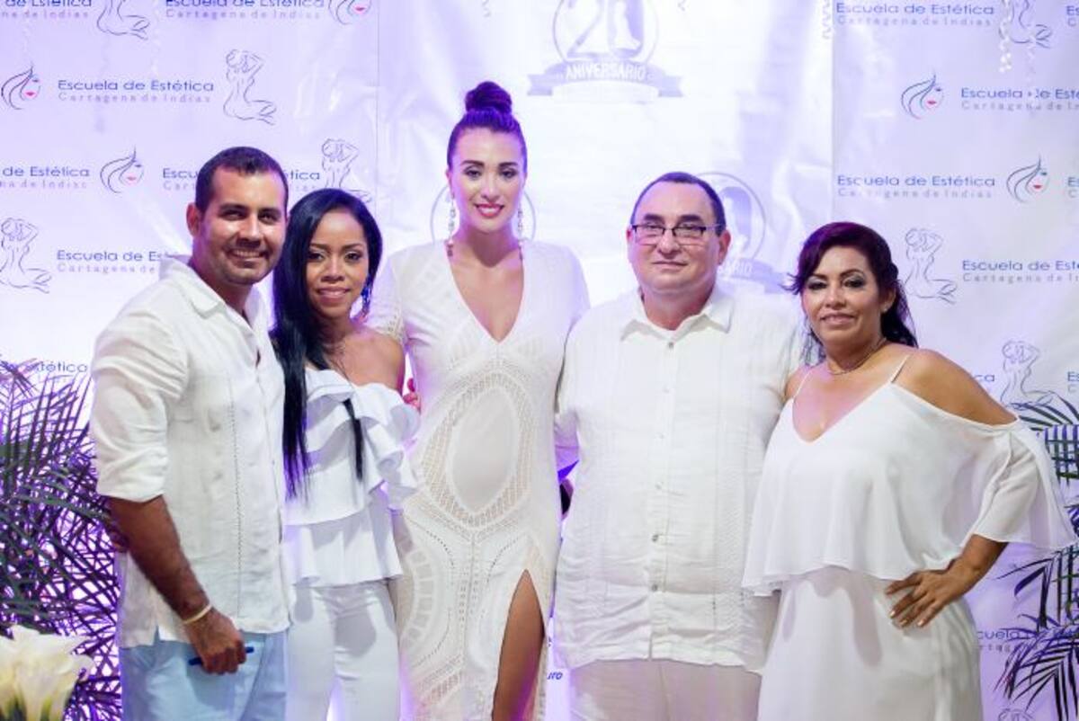 Carlos Vélez, Milena Álvarez, Cinthia Dottone, Francisco Camacho y Fanny Medrano. Fernando Parra - El Universal.