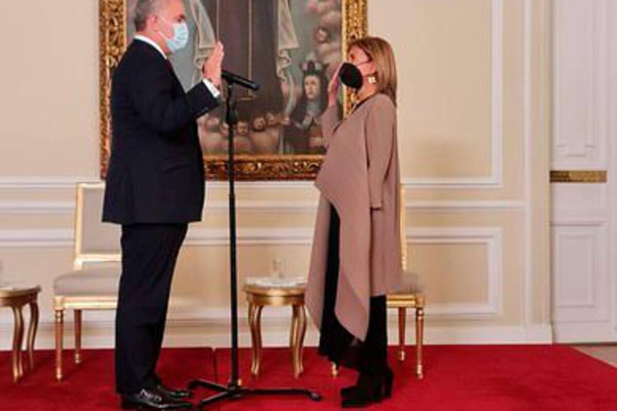María del Pilar Bahamón se posesiona como consejera de Estado