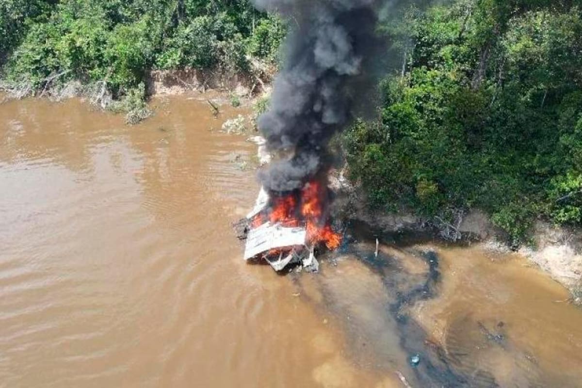 Policía de Colombia y Brasil acaban red de minería ilegal en selva amazónica