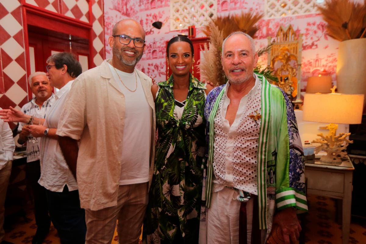 Marco Antonio Barbosa, Vanessa Mendoza y Hernán Zajar.