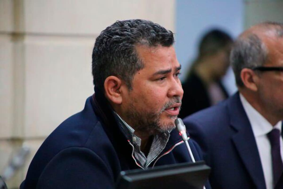 Carlos Chacón, senador liberal.