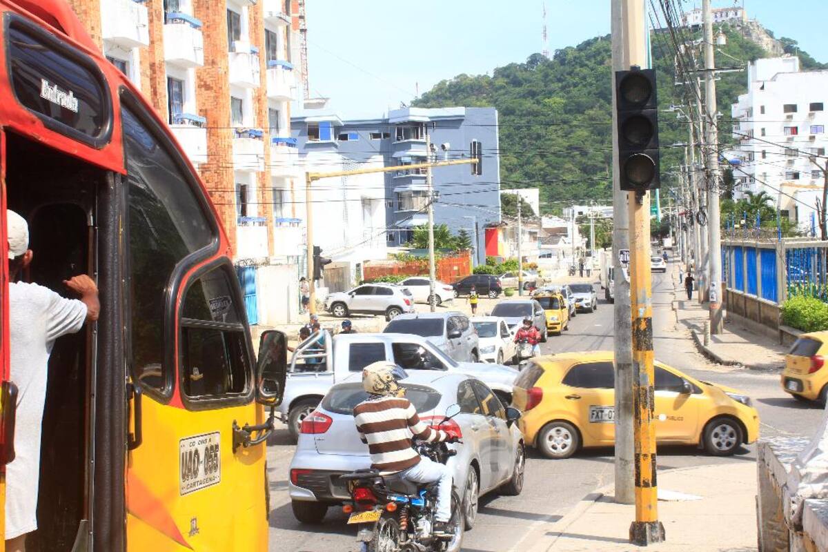 En imágenes: Vandalismo contra semáforos cuesta más de $300 millones