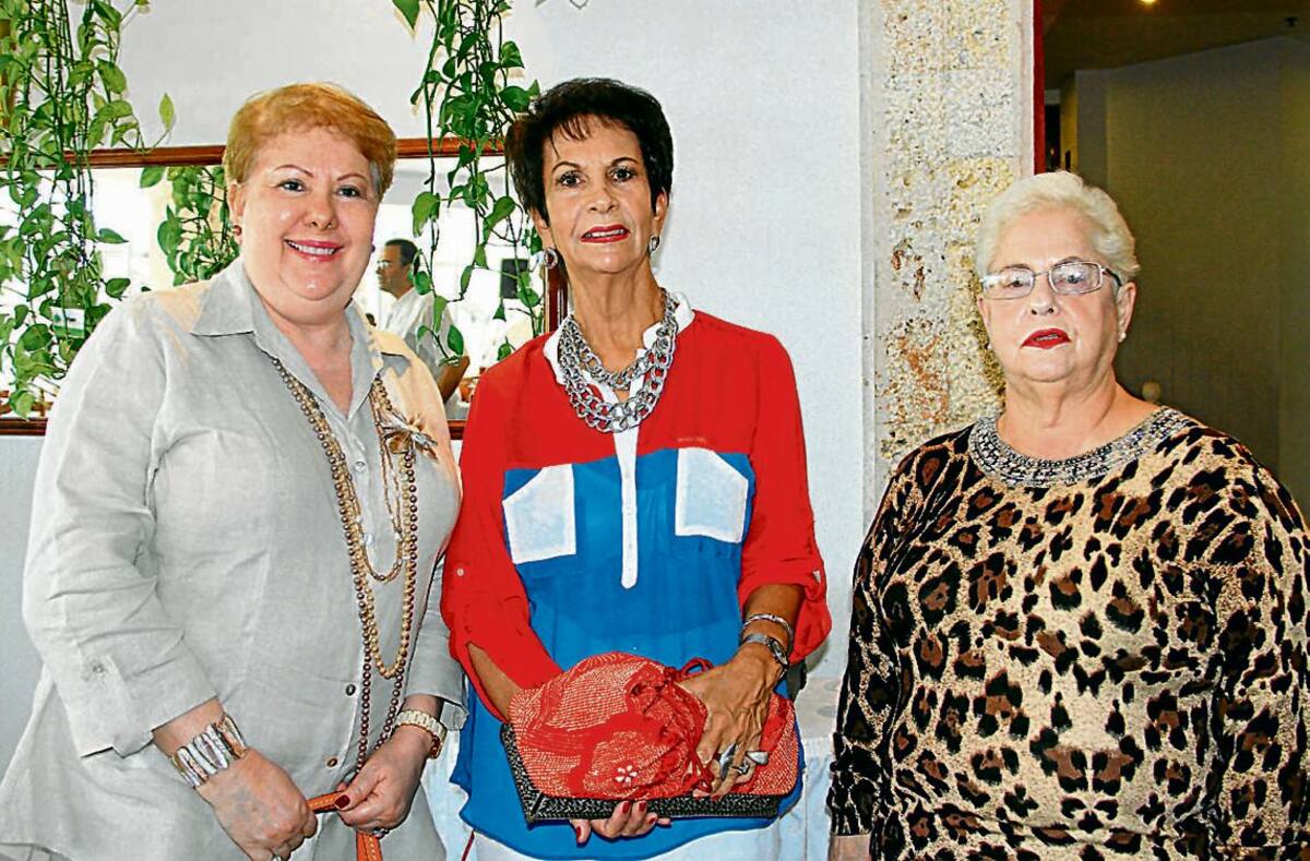 Alcira Morales, María del Socorro Pinzón y Patricia Restrepo.