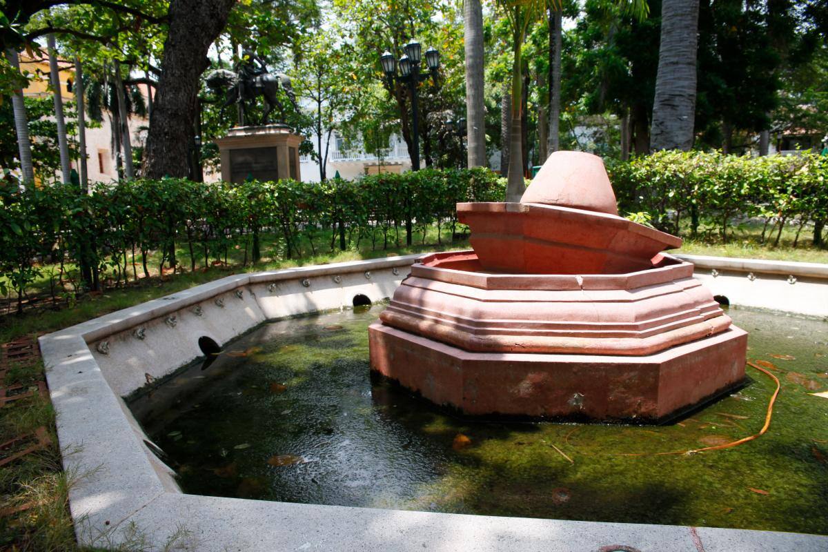 Parque de Bolívar lleva 21 años sin ser intervenido
